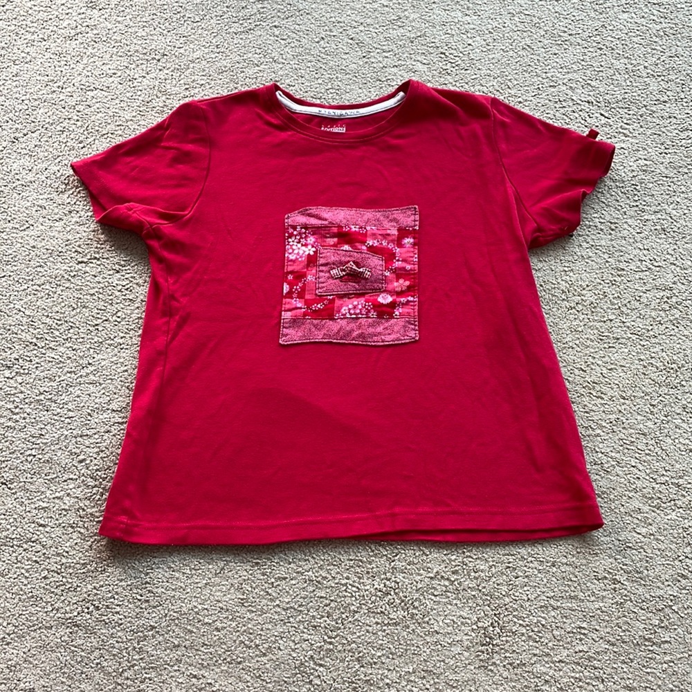 💜5 for $25 Red vintage Japanese floral short sleeve tee